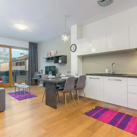 Appartments Strawberry Vendégház Novigrad Istria